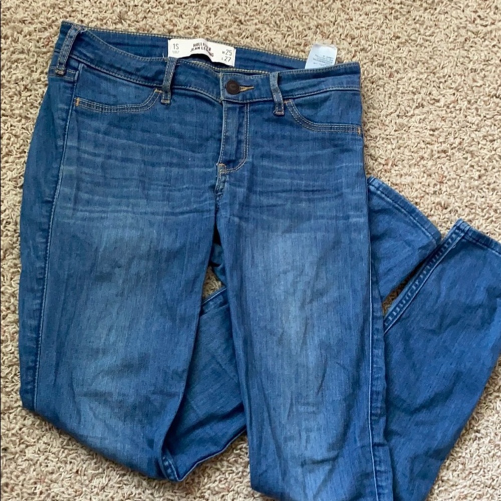 Hollister jeans